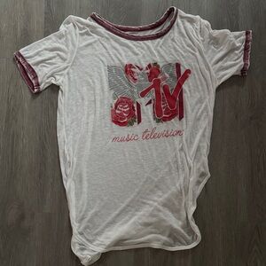 MTV Floral Graphic Tee - White and Red